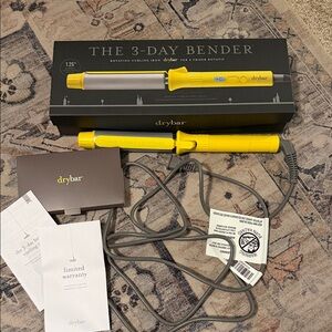Drybar The 3-Day Bender Rotating Curling Iron in Yellow